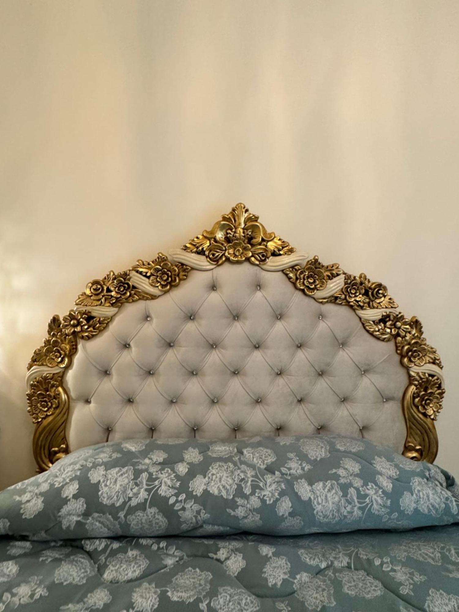 Beb Mariafrancesca Bed & Breakfast Napoli Bagian luar foto